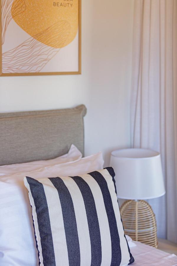 Villa Seashell -Wonderful Newly Renovated Villa On The Beach Galatás Esterno foto