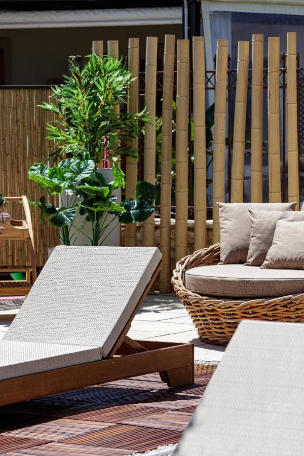 Villa Seashell -Wonderful Newly Renovated Villa On The Beach Galatás Esterno foto