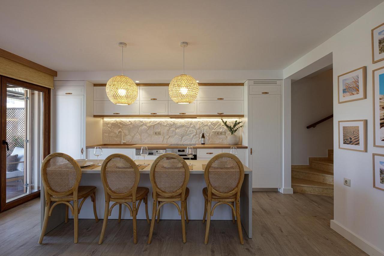 Villa Seashell -Wonderful Newly Renovated Villa On The Beach Galatás Esterno foto